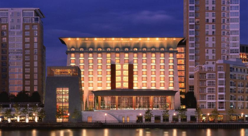 Four Seasons Hotel, Canary Wharf, London